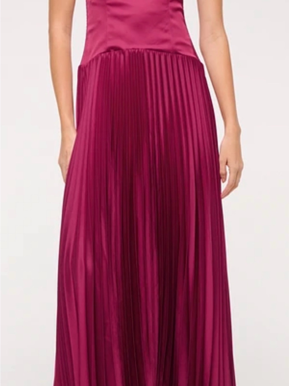 Abercrombie and Fitch Giselle maxi in Berry - Picture 5 of 8